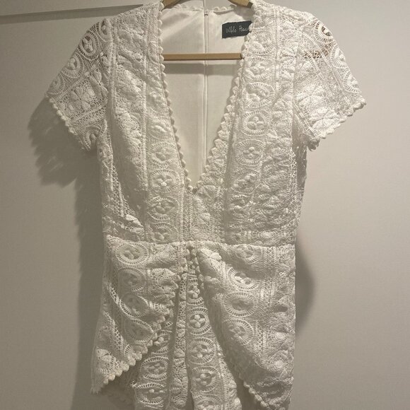 Wilde Heart White Crochet Low Cut Romper - Picture 1 of 2